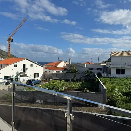 Tatil Evi Elegant Terraced With Free Private Parking Machico (Madeira)