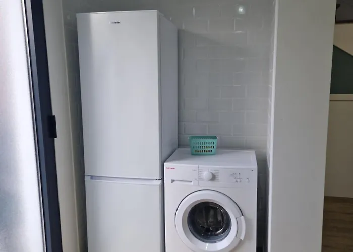 E - Elegant Terraced With Free Private Parking Machico (Madeira)